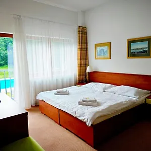 Hotel Bazant, Karlovy Vary